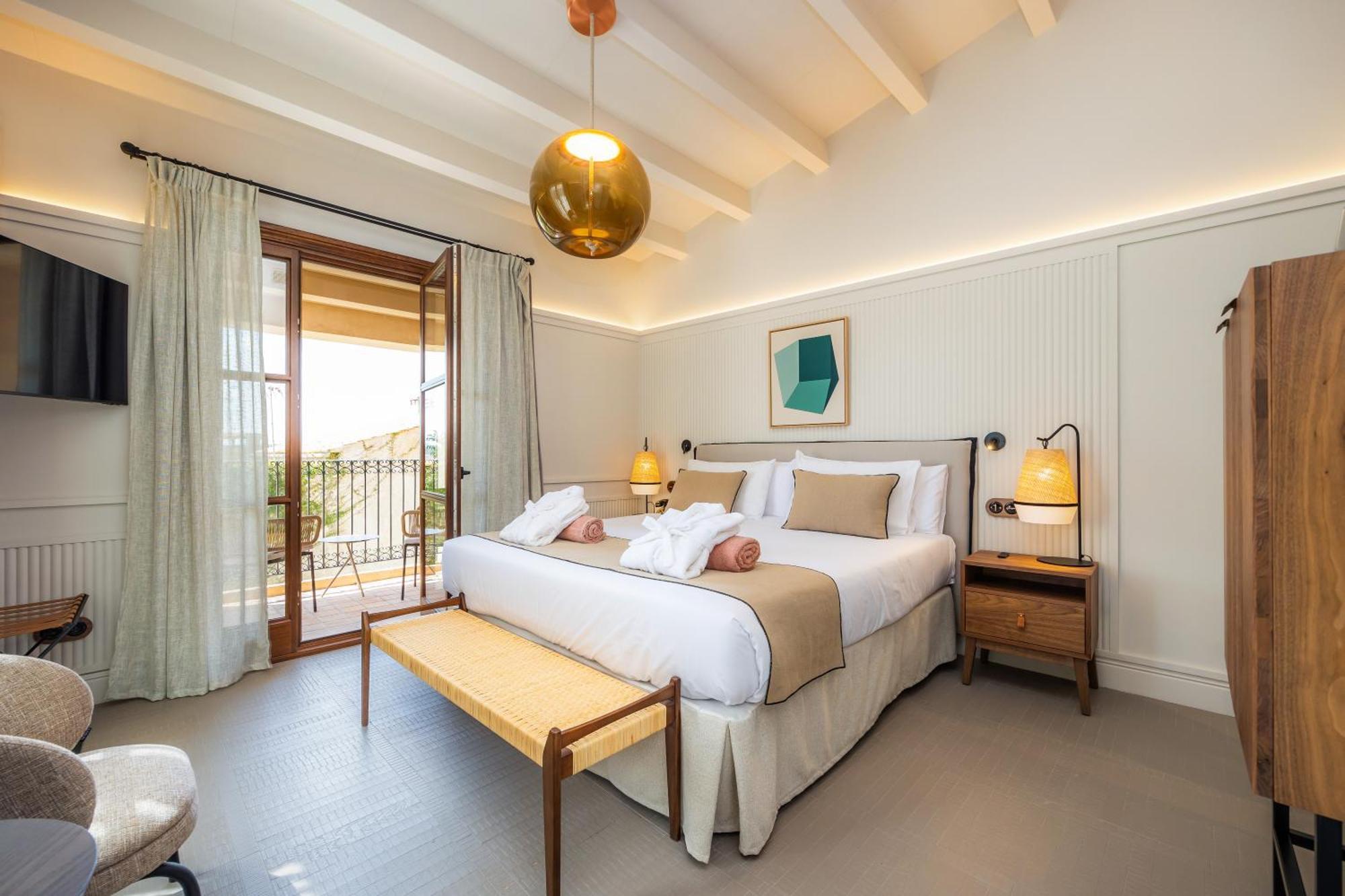 Double Room with Balcony